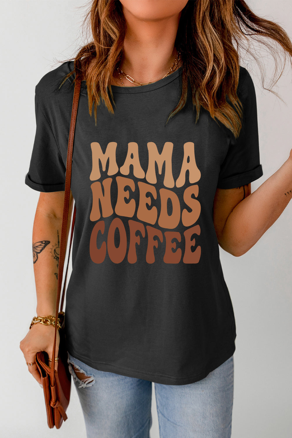 MAMA NEEDS COFFEE Graphic T Shirt